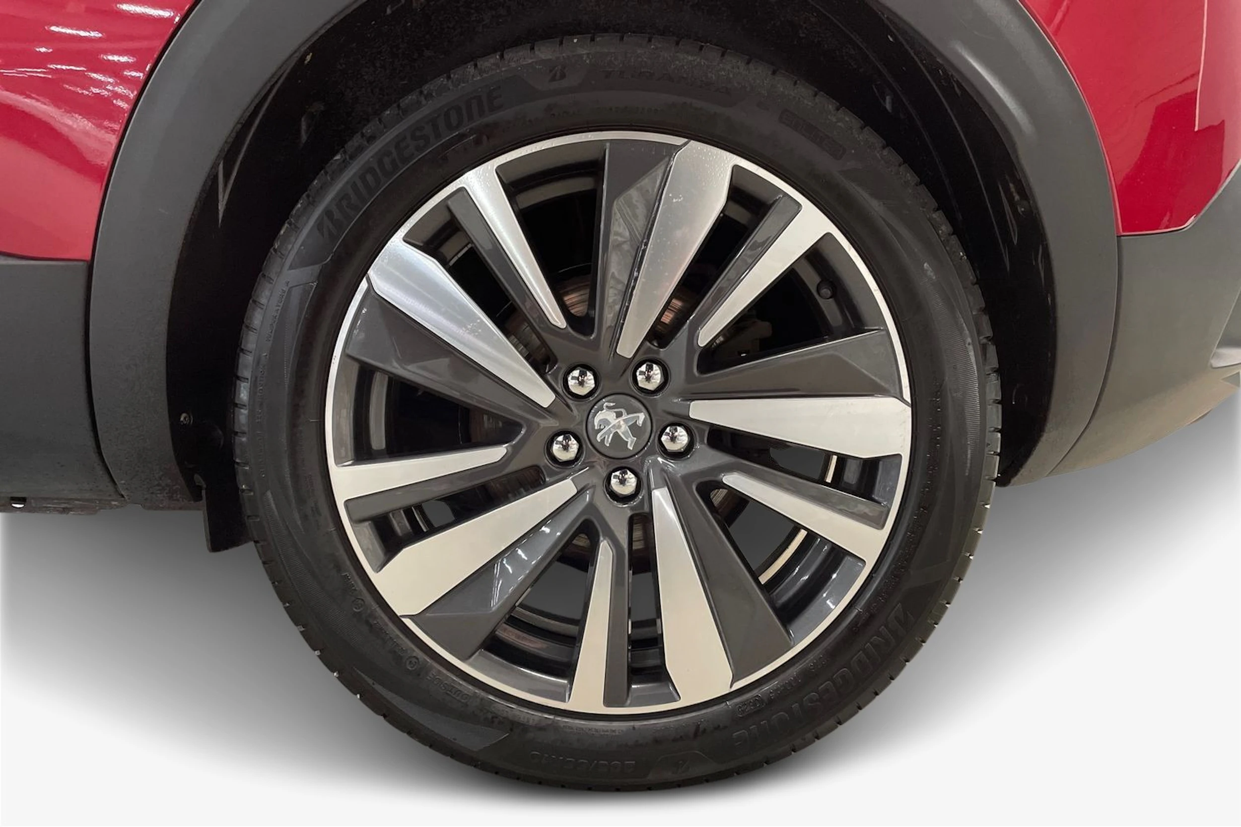 harmaa Peugeot 3008 2018 kuva 9.
