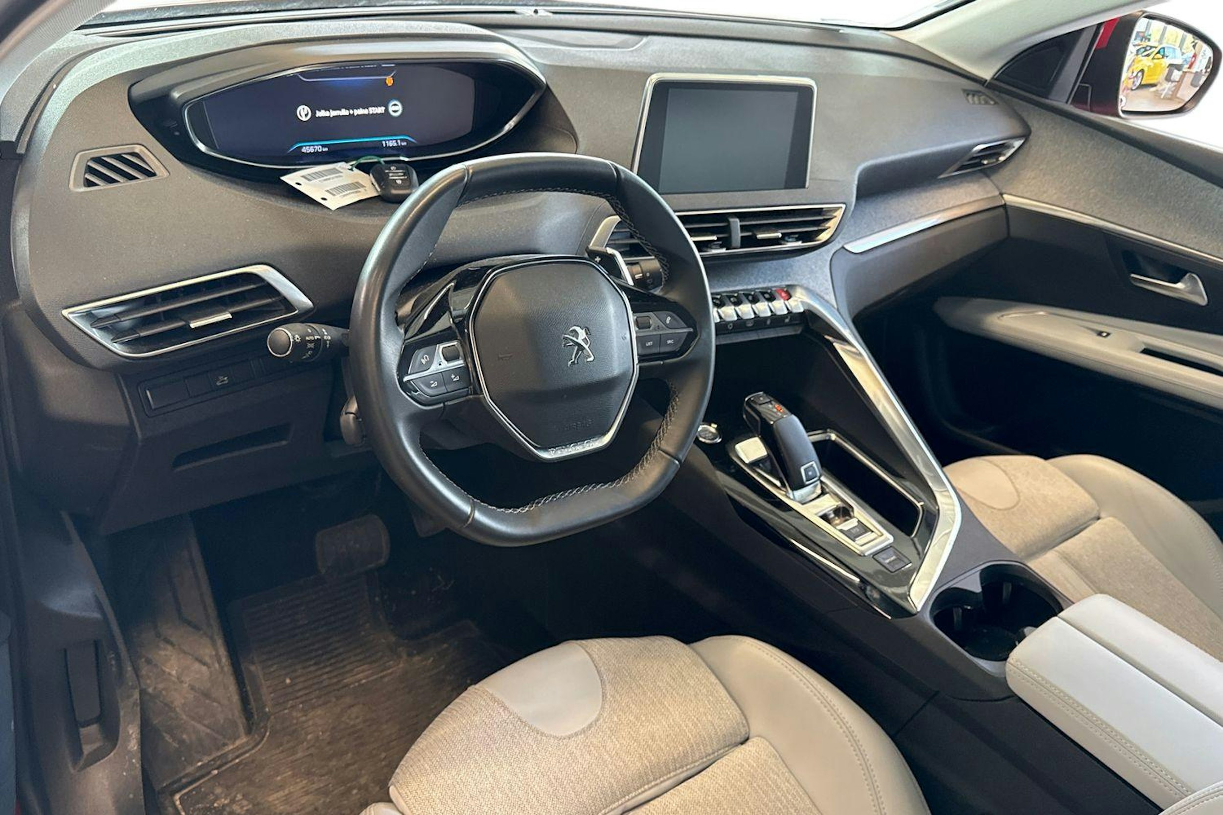 Punainen Peugeot 3008 2019 kuva 3.