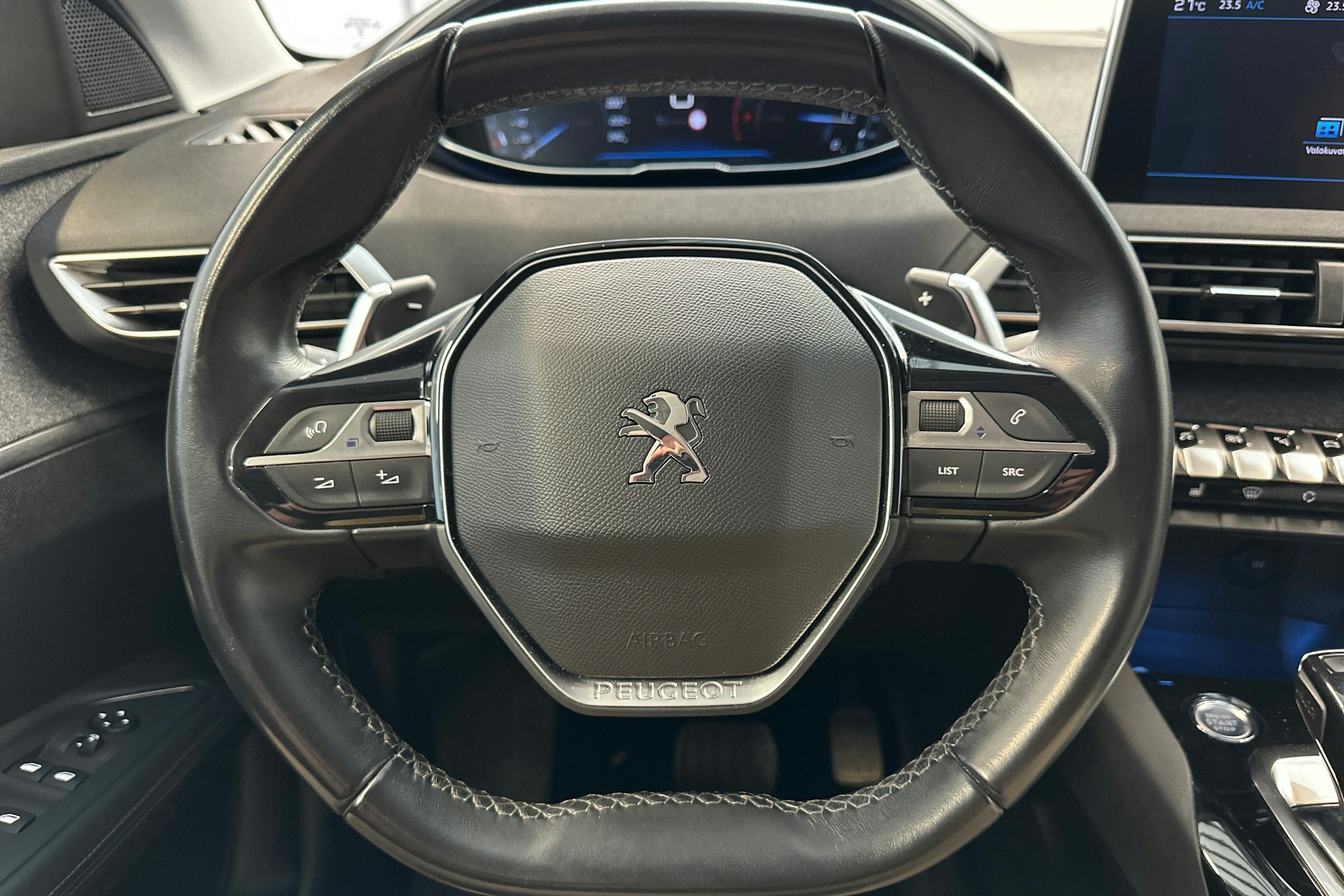 Sininen Peugeot 3008 2019 kuva 18.