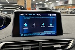 valkoinen Peugeot 3008 2020 kuva 20.