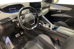 met. punainen Peugeot 3008 2021 kuva 3.