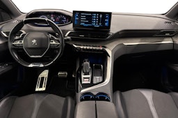 met. punainen Peugeot 3008 2021 kuva 9.