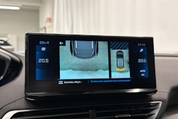 met. punainen Peugeot 3008 2021 kuva 25.