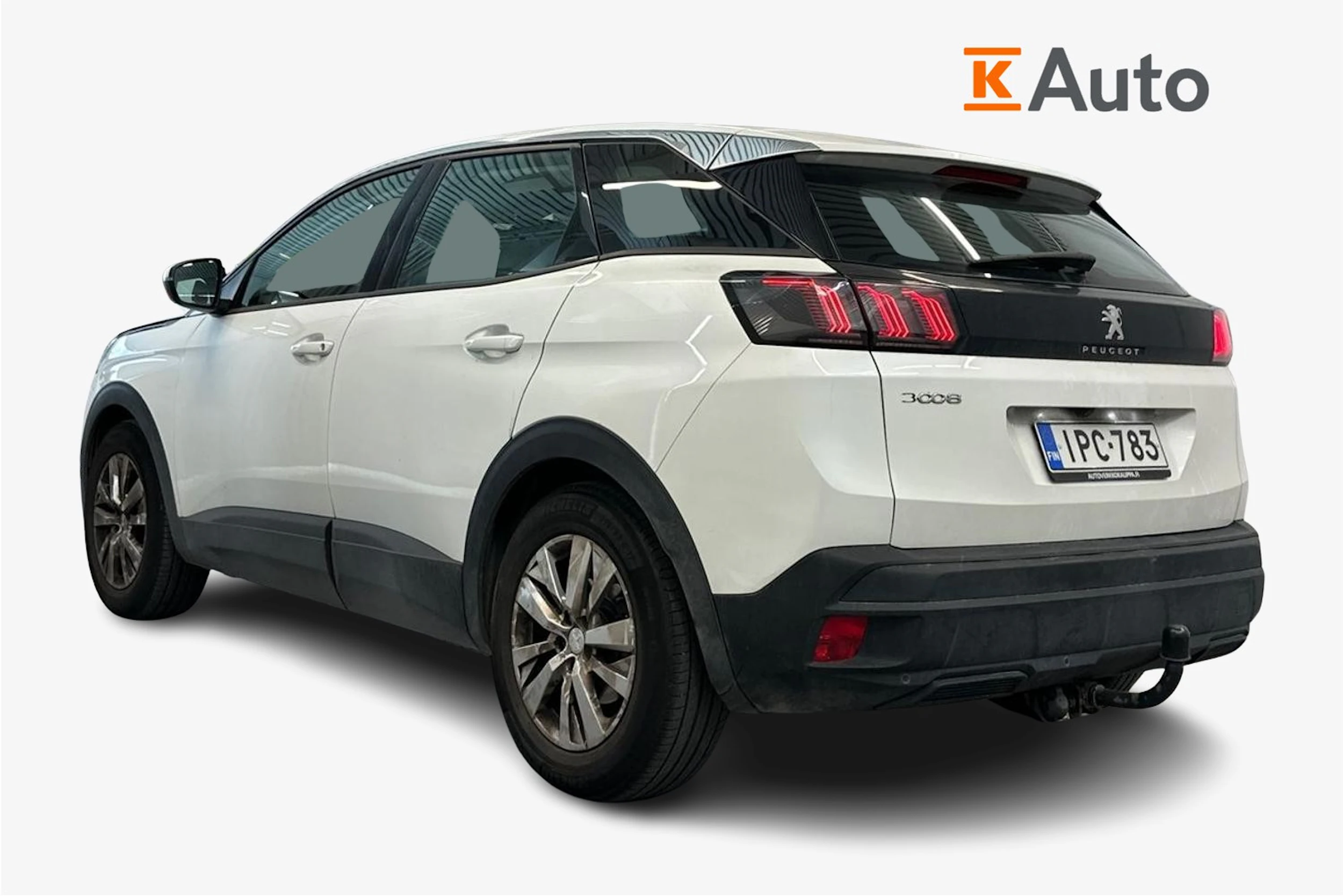 valkoinen Peugeot 3008 2021 kuva 2.