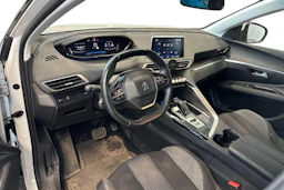 valkoinen Peugeot 3008 2021 kuva 3.