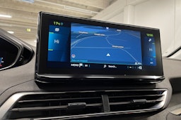 musta Peugeot 3008 2021 kuva 17.