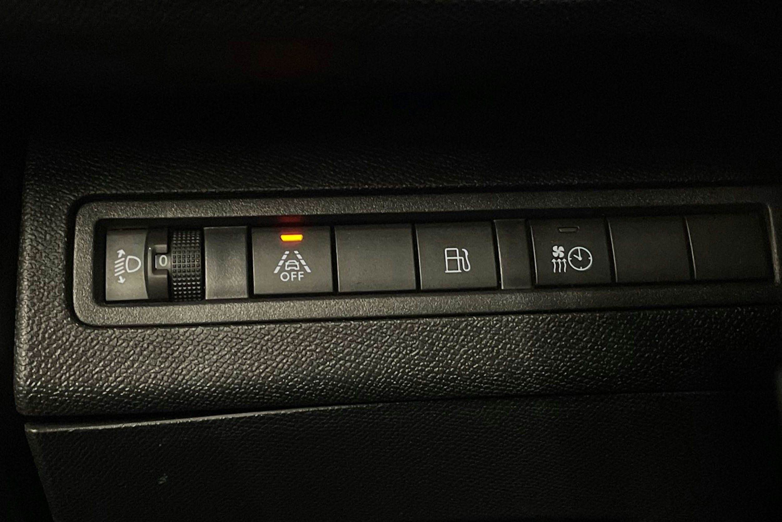 musta Peugeot 3008 2021 kuva 23.