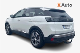 valkoinen Peugeot 3008 2021 kuva 2.