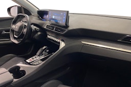 musta Peugeot 3008 2021 kuva 10.