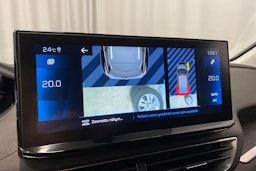 musta Peugeot 3008 2021 kuva 23.