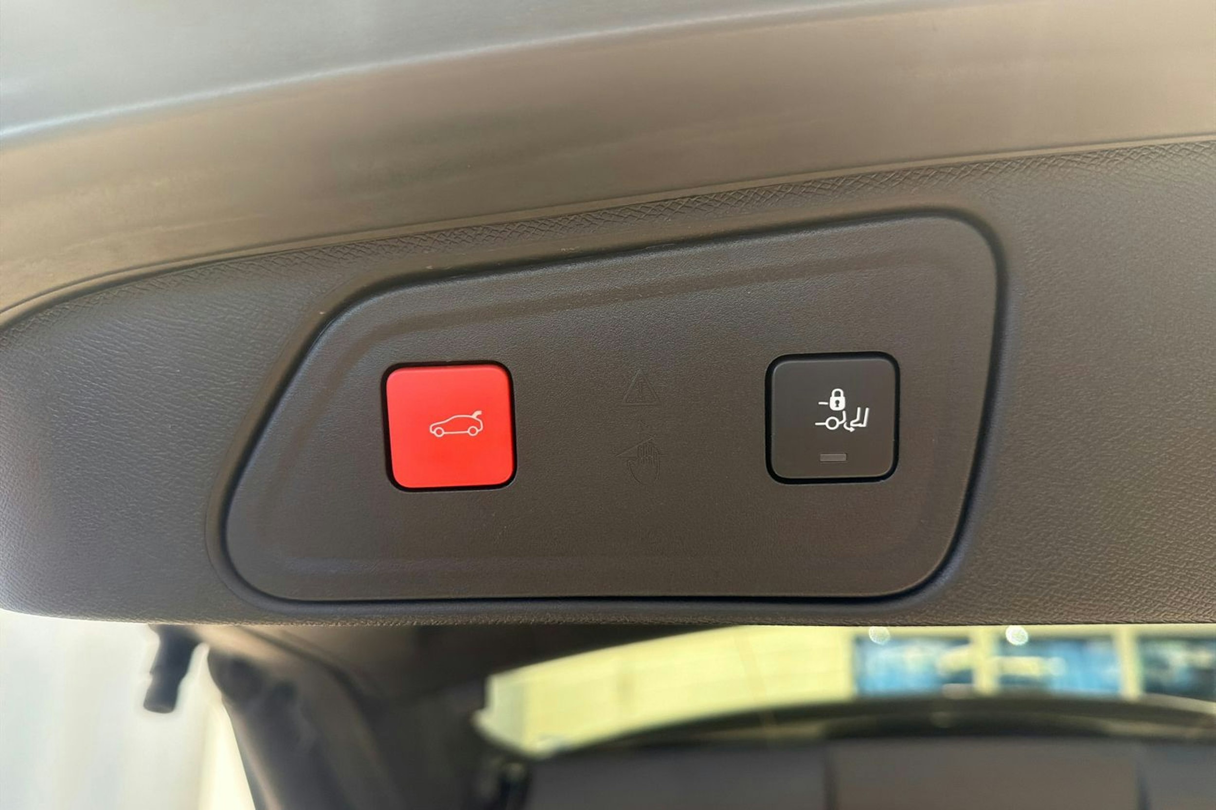 harmaa Peugeot 3008 2021 kuva 18.