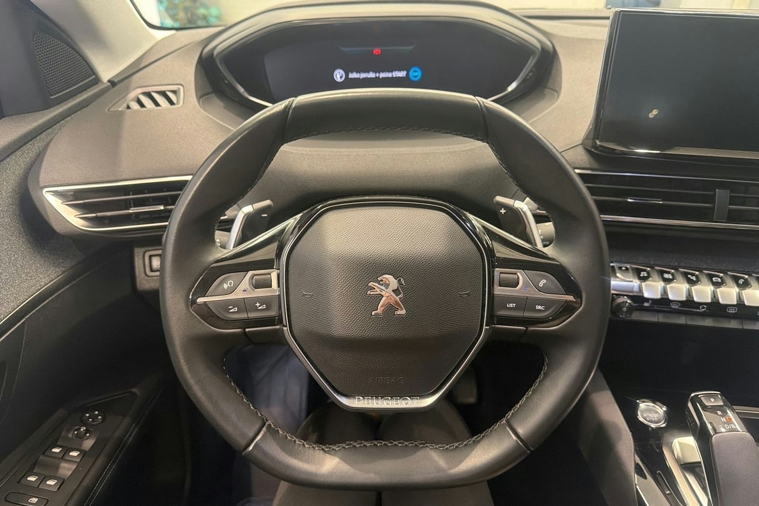 harmaa Peugeot 3008 2021 kuva 19.