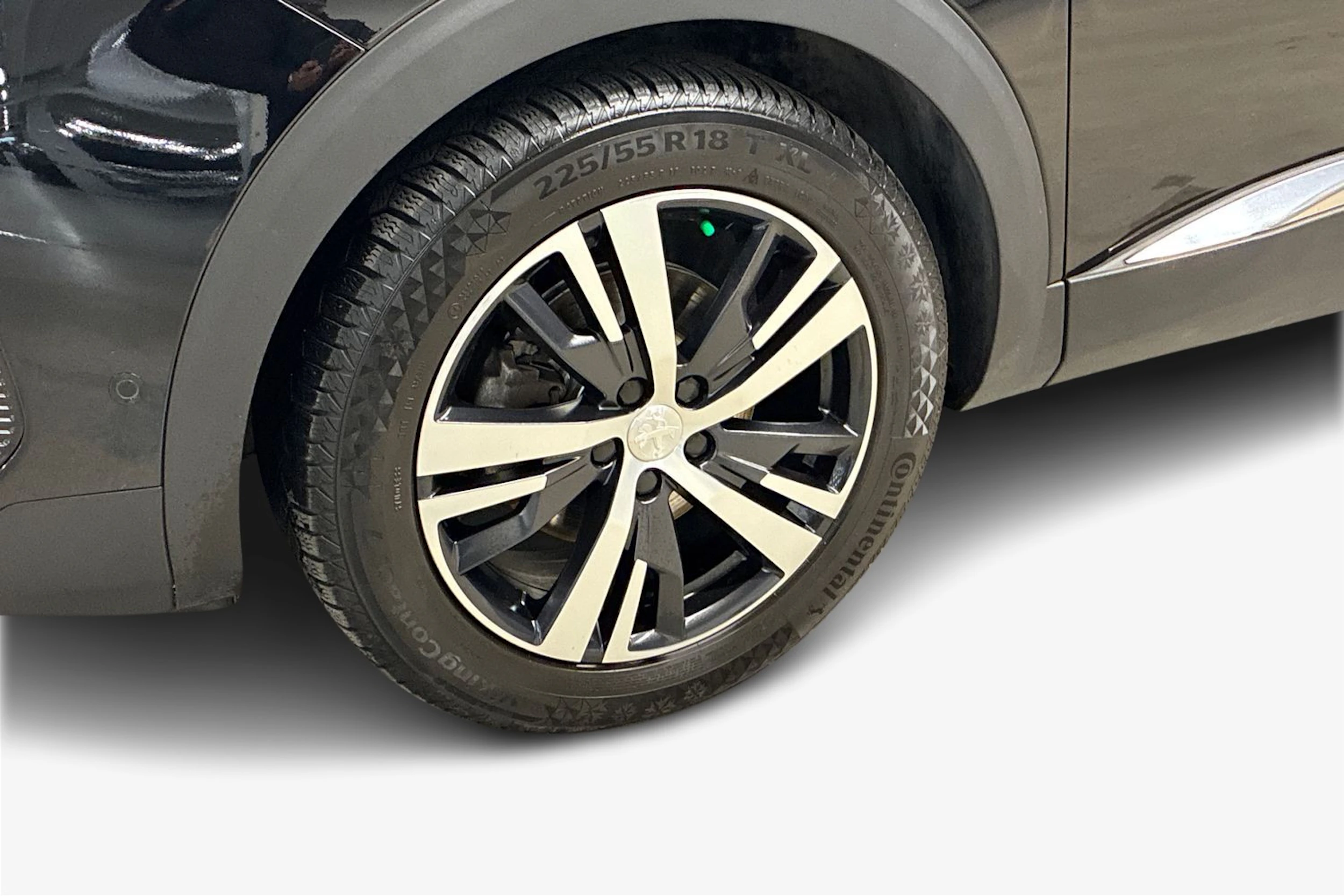 musta Peugeot 3008 2021 kuva 9.
