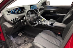 punainen Peugeot 3008 2022 kuva 3.