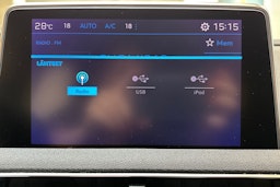 sininen Peugeot 3008 2022 kuva 23.