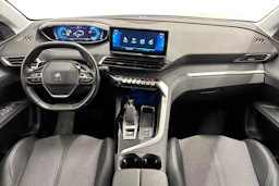 valkoinen Peugeot 3008 2022 kuva 7.