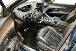 sininen Peugeot 3008 2021 kuva 6.