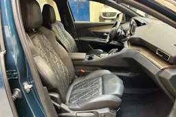 sininen Peugeot 3008 2021 kuva 10.