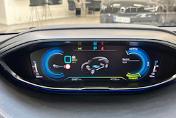 sininen Peugeot 3008 2021 kuva 12.