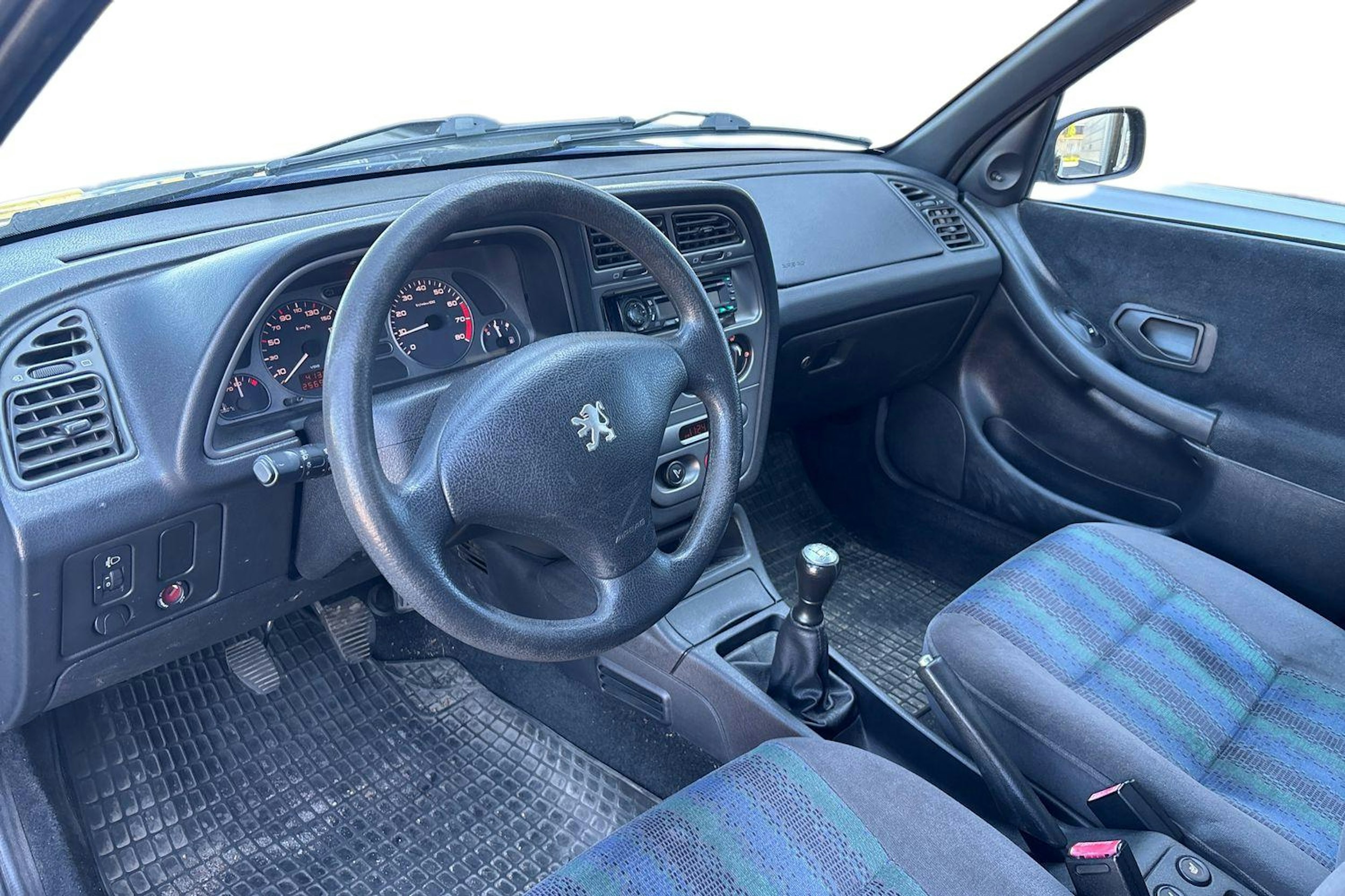 Sininen Peugeot 306 2000 kuva 7.