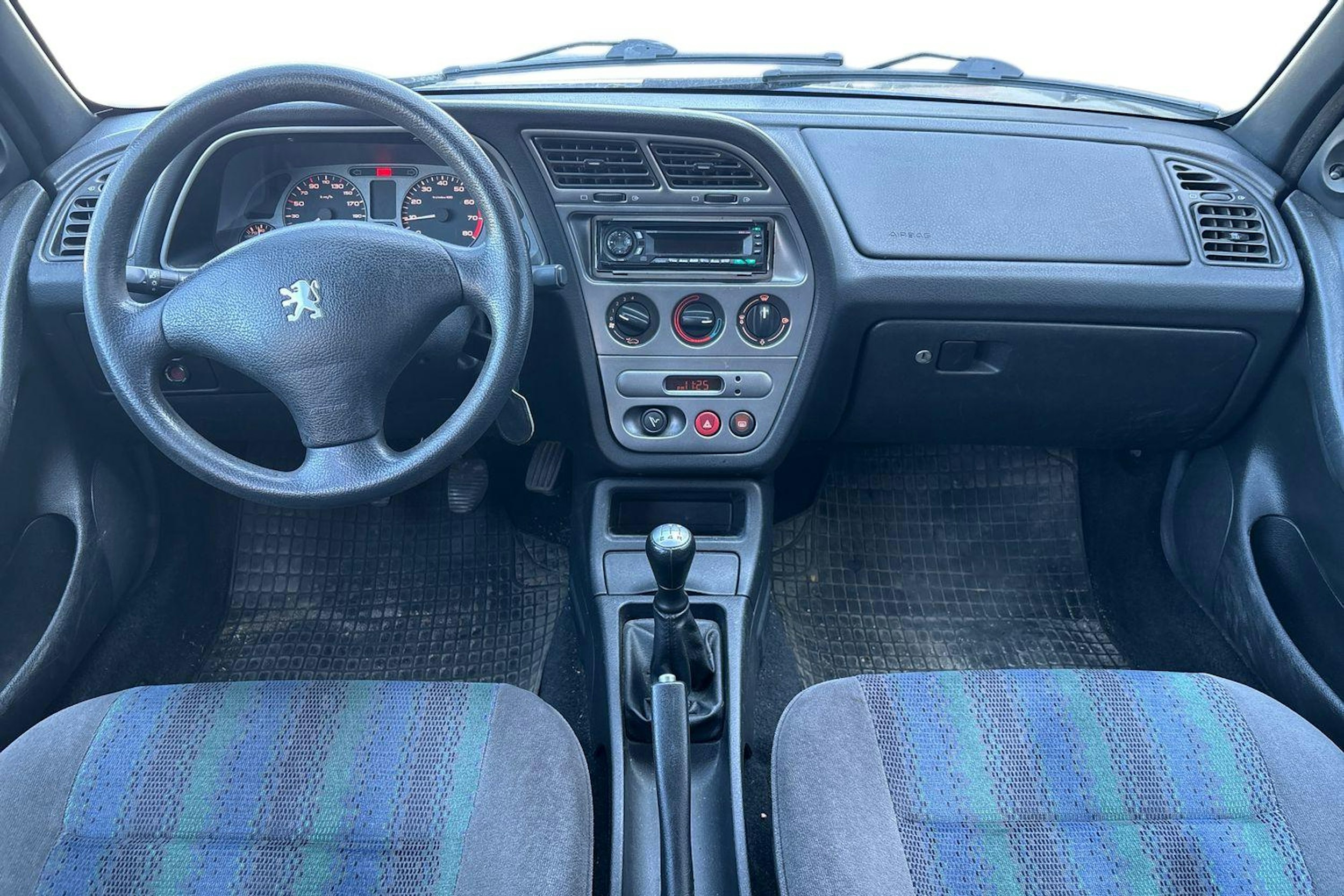 Sininen Peugeot 306 2000 kuva 9.