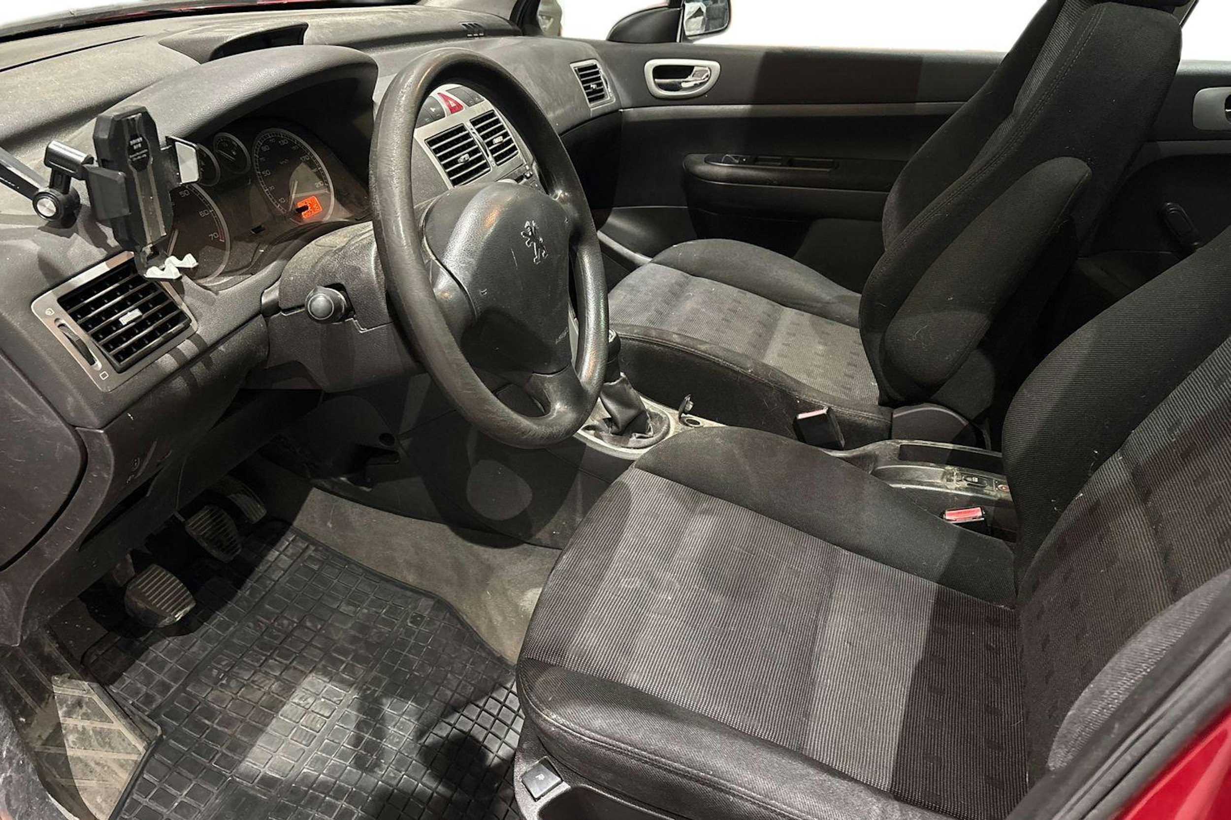 punainen Peugeot 307 2002 kuva 7.