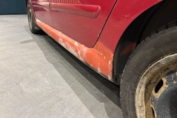 punainen Peugeot 307 2002 kuva 27.