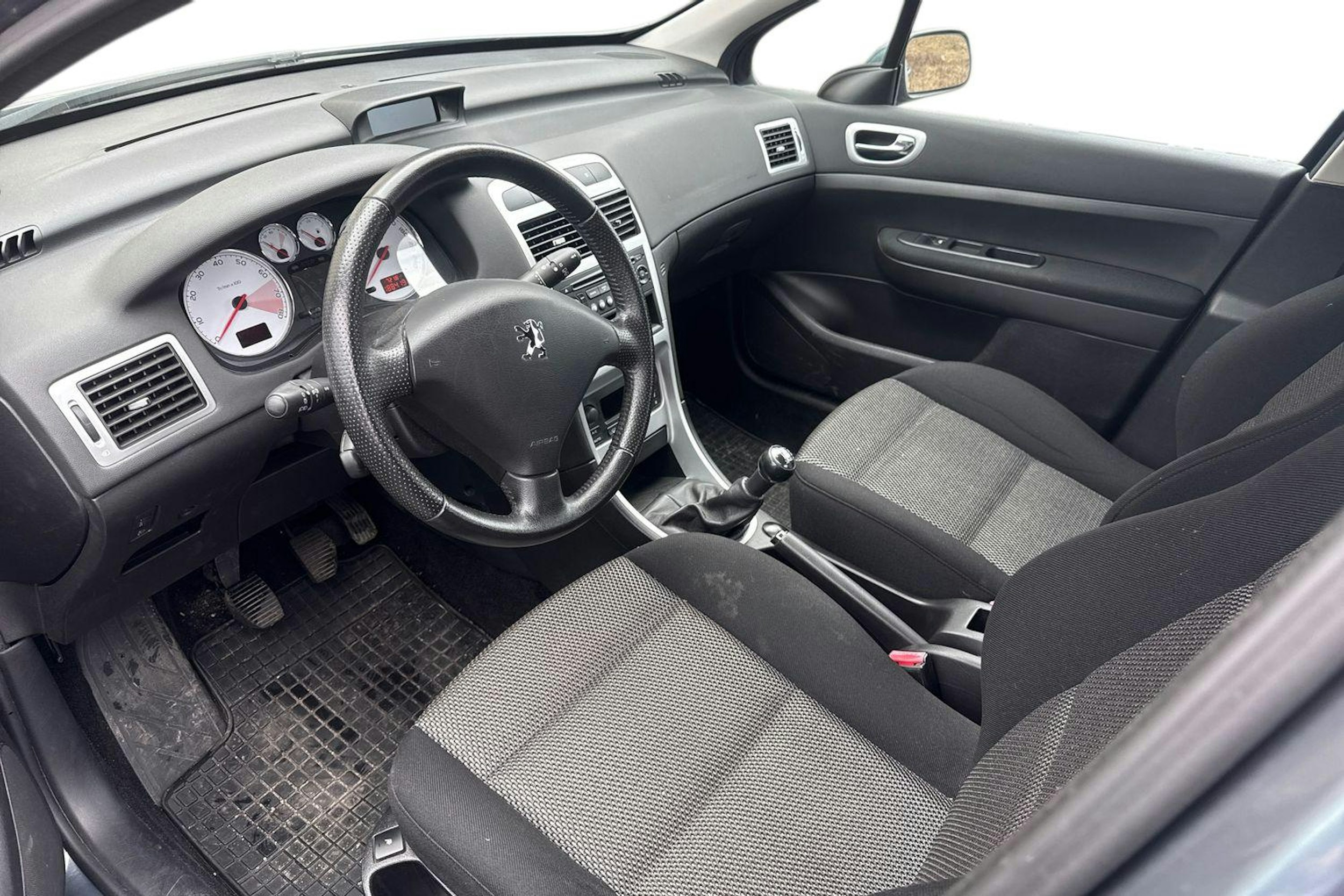 harmaa Peugeot 307 2007 kuva 3.