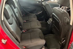 punainen Peugeot 308 2010 kuva 18.