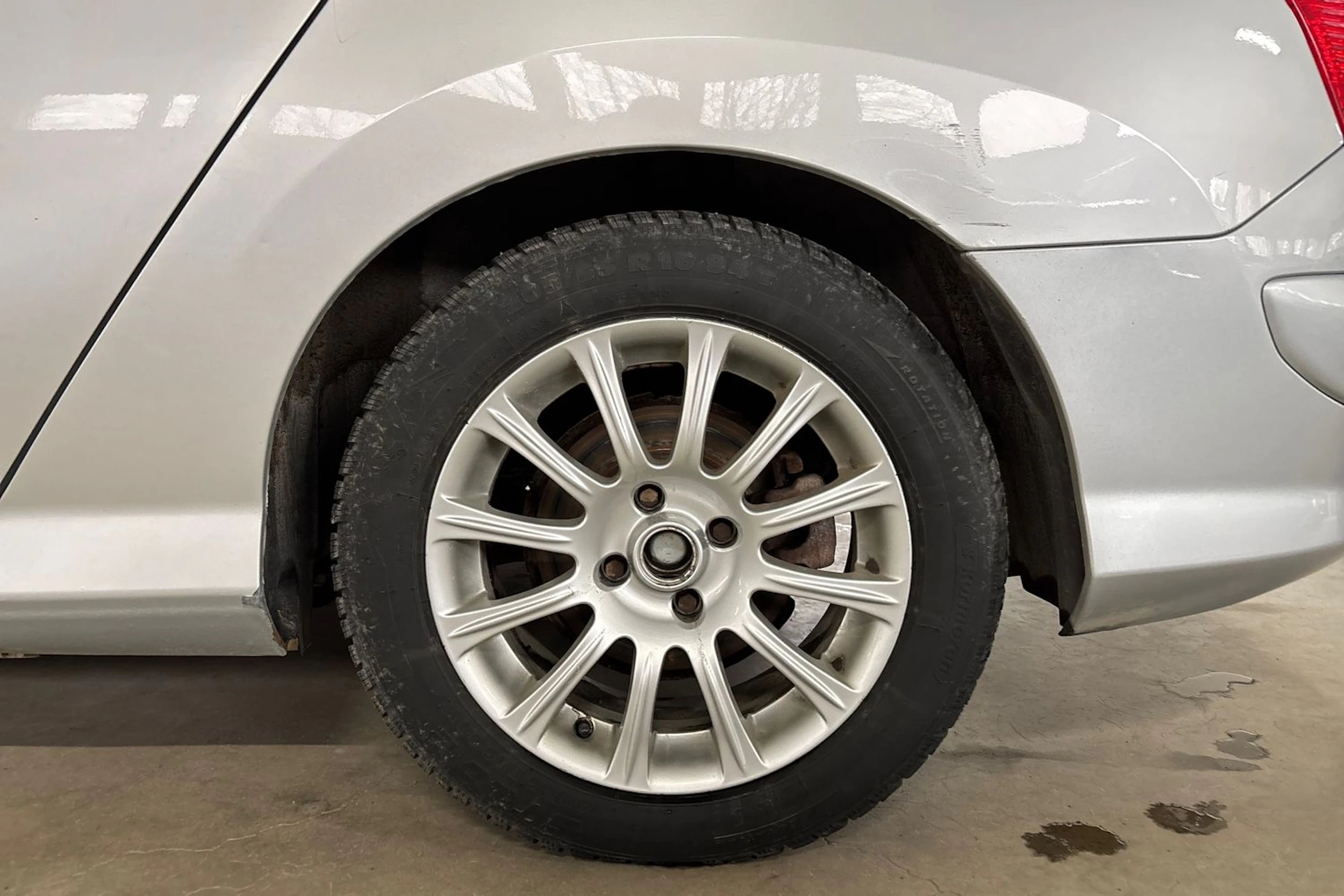 Harmaa Peugeot 308 2010 kuva 10.