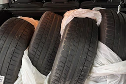 Harmaa Peugeot 308 2010 kuva 11.