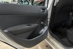 Harmaa Peugeot 308 2010 kuva 35.