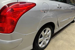harmaa Peugeot 308 2011 kuva 32.