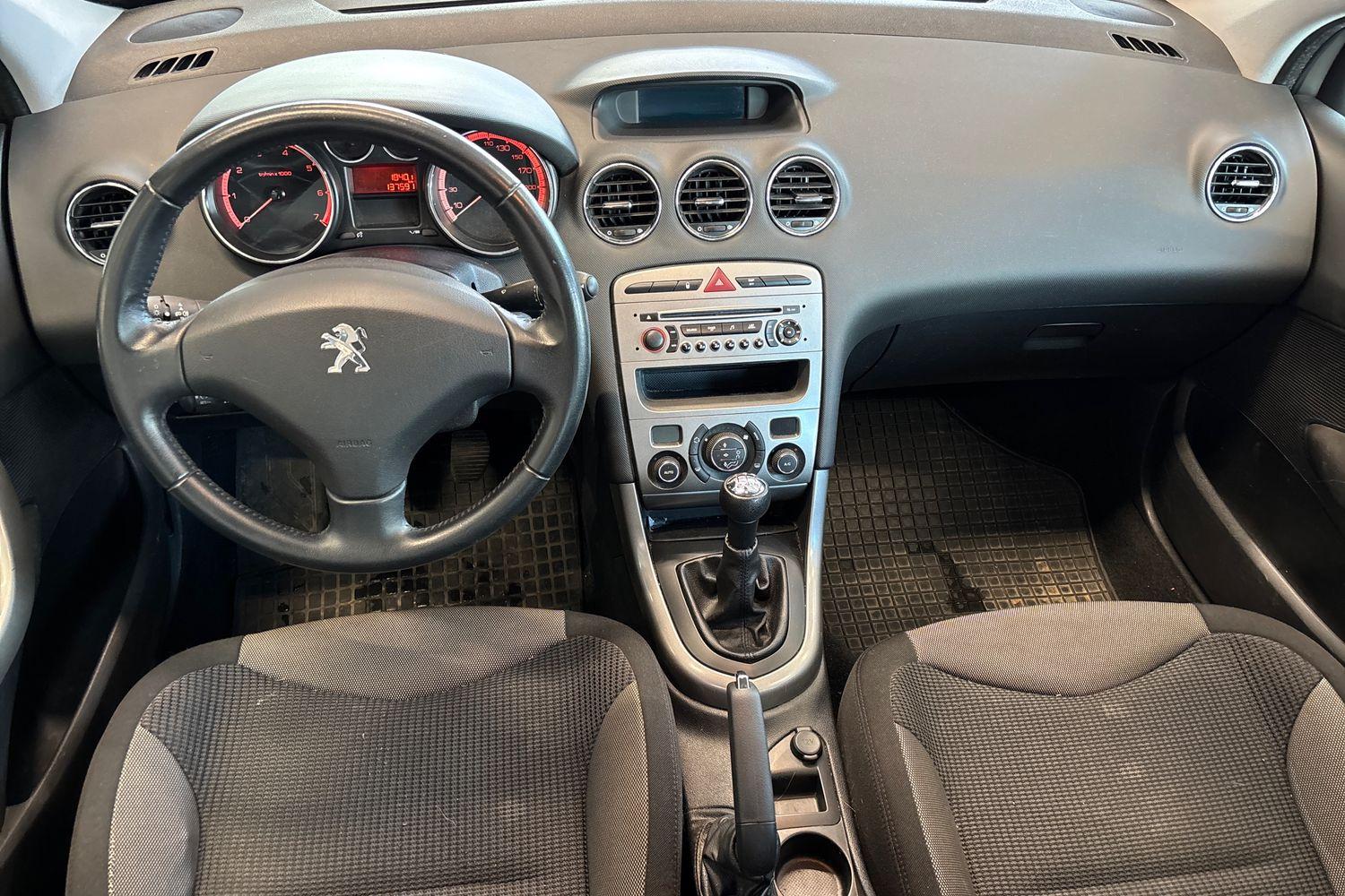 Peugeot 308 Active VTi 120 5-ov 2012, kuva 7/32