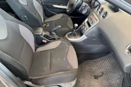Harmaa Peugeot 308 2012 kuva 20.