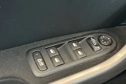 Harmaa Peugeot 308 2012 kuva 23.