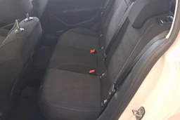 valkoinen Peugeot 308 2014 kuva 8.