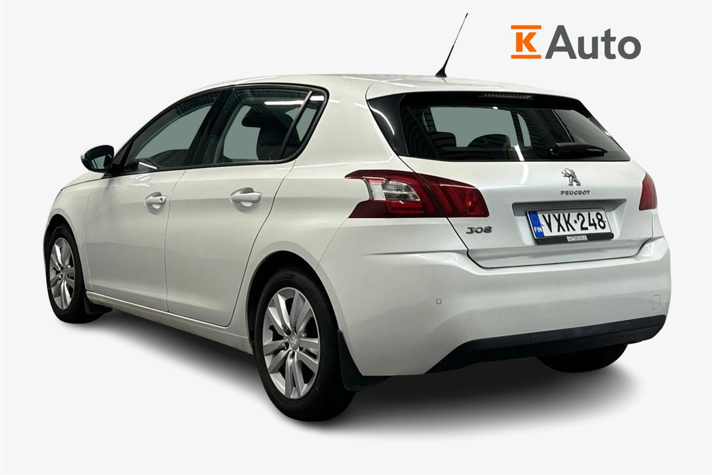 valkoinen Peugeot 308 2014 kuva 5.