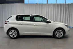 valkoinen Peugeot 308 2014 kuva 8.