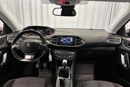 valkoinen Peugeot 308 2014 kuva 12.