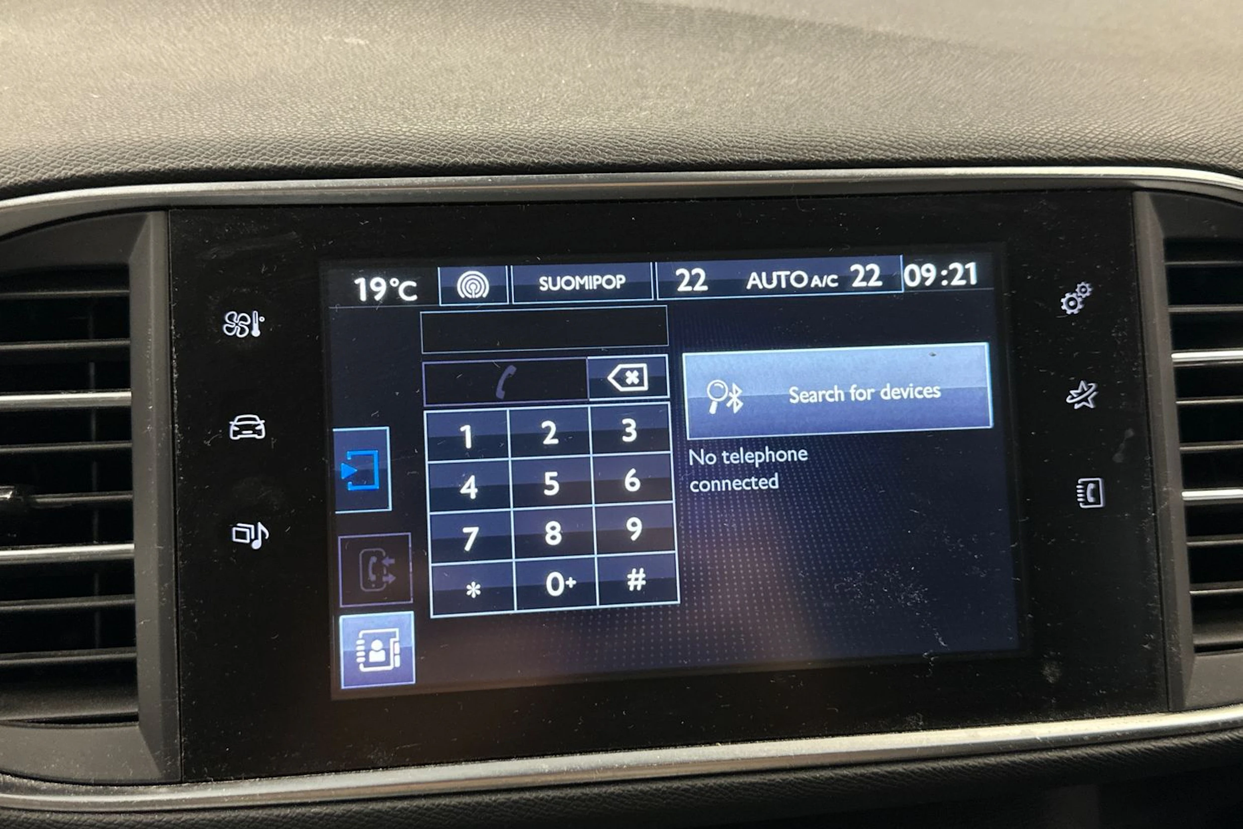 valkoinen Peugeot 308 2014 kuva 25.