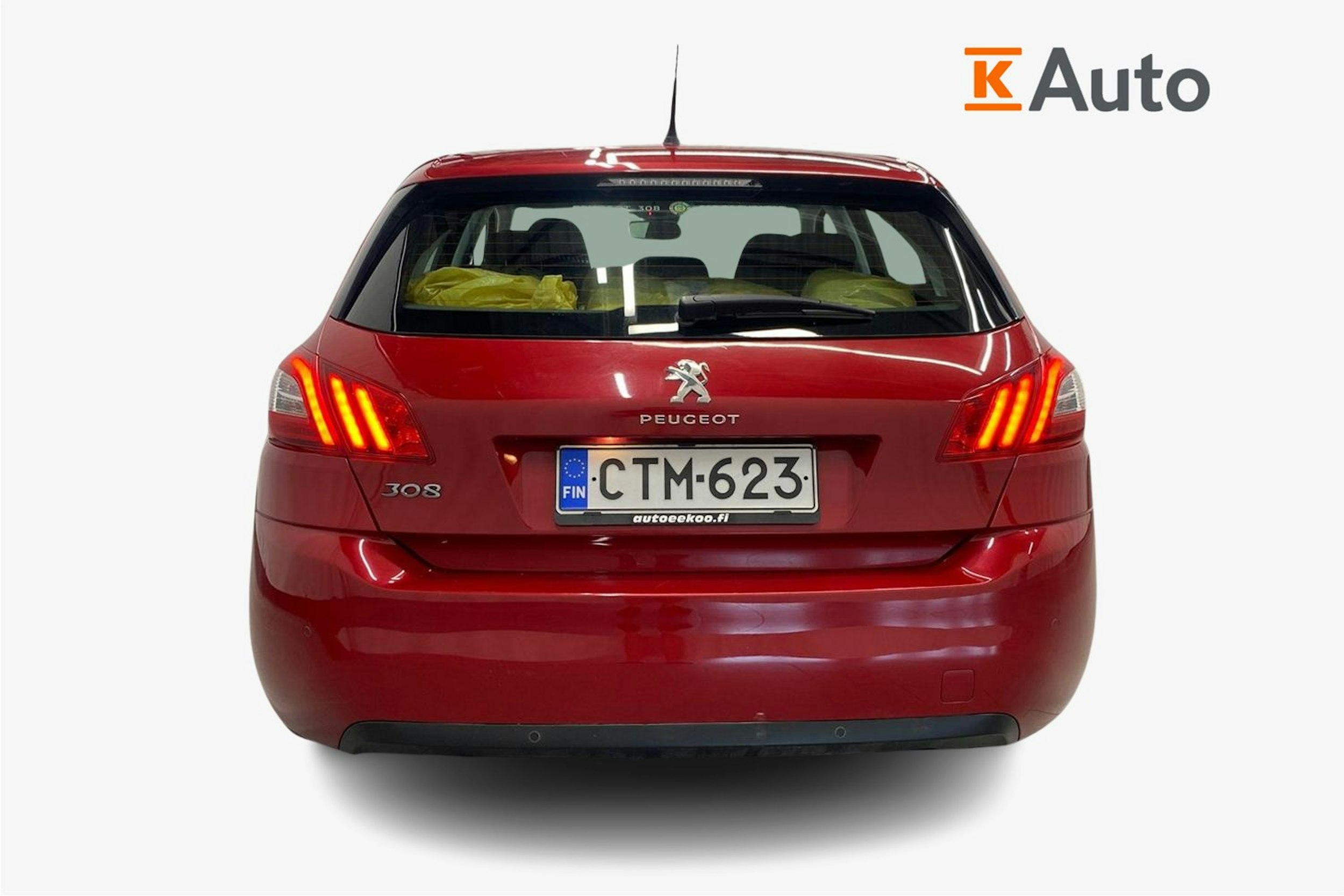 punainen Peugeot 308 2015 kuva 3.