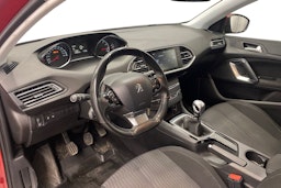 punainen Peugeot 308 2015 kuva 6.