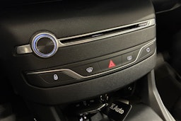 musta Peugeot 308 2015 kuva 21.