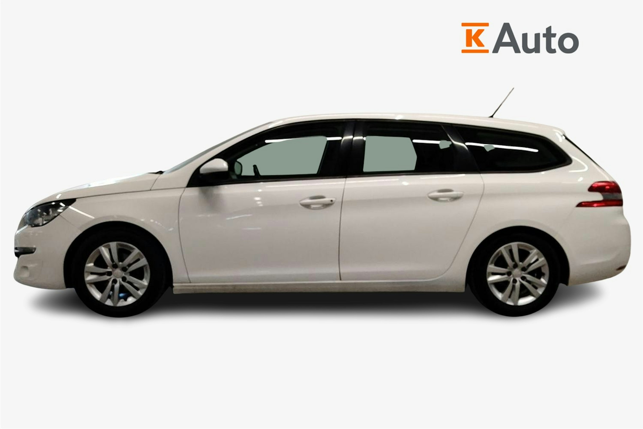valkoinen Peugeot 308 2015 kuva 5.