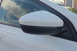 valkoinen Peugeot 308 2015 kuva 11.