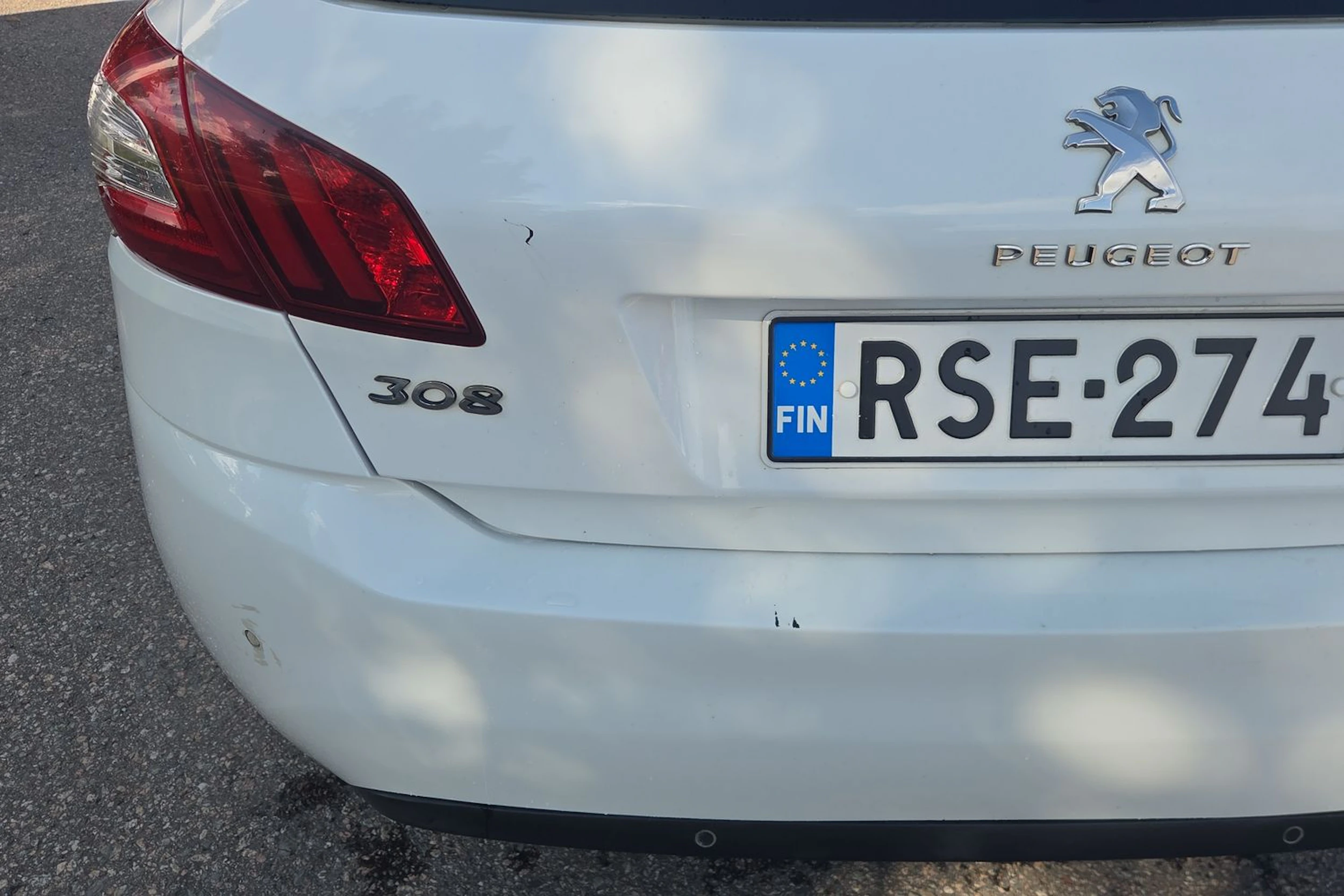 valkoinen Peugeot 308 2015 kuva 17.