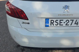 valkoinen Peugeot 308 2015 kuva 17.