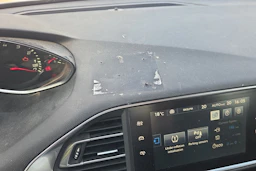 valkoinen Peugeot 308 2015 kuva 21.