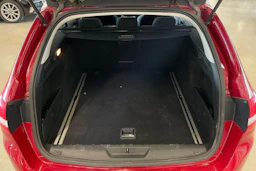met. punainen Peugeot 308 2016 kuva 28.